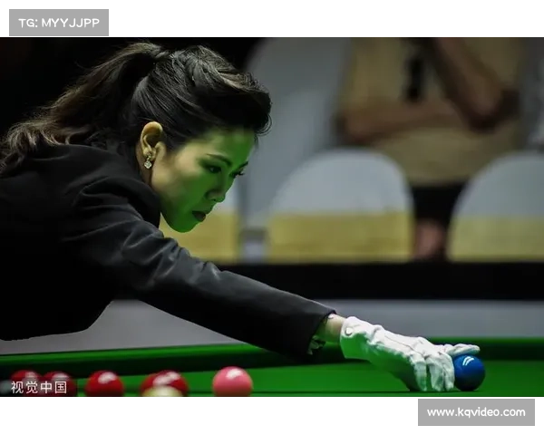 中国综格斗裁判国际认证比例上升,执裁水平获主流组织认可 中国综格斗裁判国际认证比例上升,执裁水平获主流组织认可